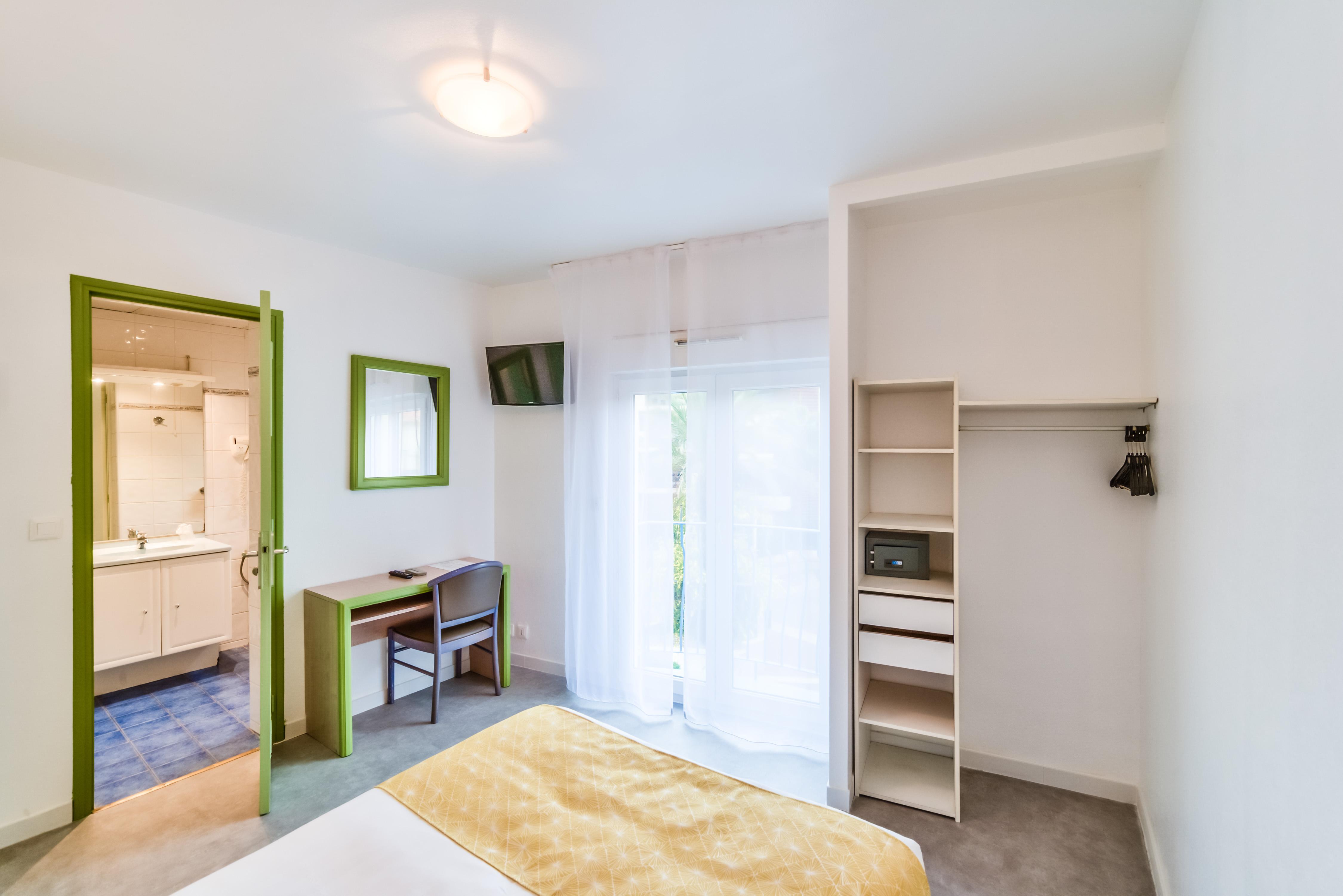 Hotel Provencal Saint-Raphaël Buitenkant foto